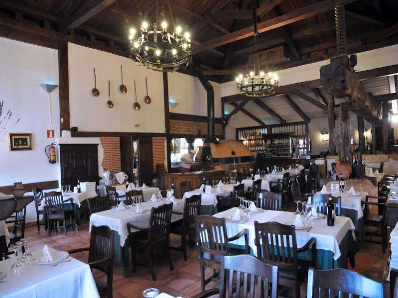 Hotel Milagros Rio Riaza Ngoại thất bức ảnh